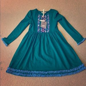 Girls dress